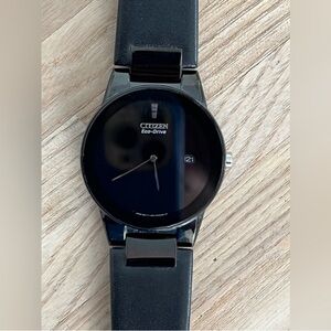 Citizen Eco-Drive Axiom Men's Watch Black Dial Date Window Black Leather Strap